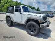 ✅ 2016 Jeep Wrangler Black Bear • VIN: 1C4AJWAG5GL151537 • Lot: 62665455. Wystawiony na Copart z przebiegiem 93 537 mil. Bezpłatny archiwum sprzedaży aukcyjnych z USA i szczegółowy raport historii pojazdu na DreamBid. Zdjęcie 4.