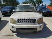 ✅ 2011 Land Rover LR4 HSE • VIN: SALAG2D46BA595953 • Lot: 61073005. Wystawiony na Copart z przebiegiem 127 882 mil. Bezpłatny archiwum sprzedaży aukcyjnych z USA i szczegółowy raport historii pojazdu na DreamBid. Zdjęcie 5.