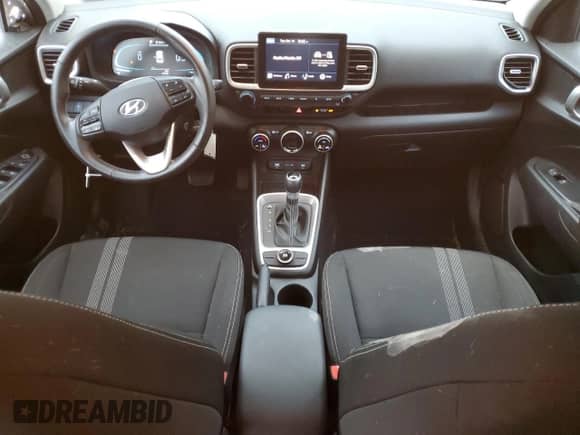 2023 Hyundai Venue Limited with VIN KMHRC8A31PU235642, listed as a Copart auction lot 86133125 with 31,218 mi miles and Salvage title. Bid and sale history available at DreamBid. Image 8.