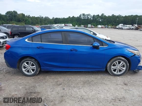 ✅ 2017 Chevrolet Cruze LT • VIN: 1G1BE5SM8H7111821 • Лот: 43311803. Опубликован ранее на IAAI с пробегом 125 280 миль. Бесплатный доступ к архиву аукционных продаж из США и подробный отчёт об истории автомобиля на DreamBid. Изображение 13.