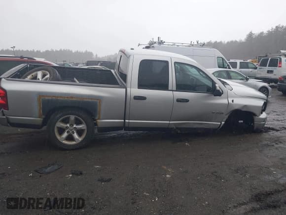 ✅ 2008 Dodge 1500 ST • VIN: 1D7HU18N78S567471 • Лот: 41816926. Опубликован ранее на IAAI с пробегом 204 109 миль. Бесплатный доступ к архиву аукционных продаж из США и подробный отчёт об истории автомобиля на DreamBid. Изображение 14.