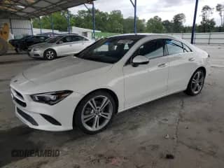 2021 Mercedes-Benz CLA 250 z VIN W1K5J4GB3MN158039, wystawiony jako Copart lot #67456025 z przebiegiem 143 075 mil mil oraz Szkoda całkowita • Salvage title. Historia ofert i sprzedaży dostępna na DreamBid. Obrazek 1.
