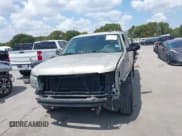 ✅ 2013 Chevrolet Suburban LT • VIN: 1GNSCJE06DR121770 • Lot: 43074095. Wystawiony na IAAI z przebiegiem 240 775 mil. Bezpłatny archiwum sprzedaży aukcyjnych z USA i szczegółowy raport historii pojazdu na DreamBid. Zdjęcie 13.