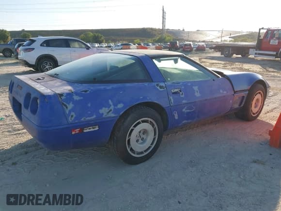 ✅ 1994 Chevrolet Corvette • VIN: 1G1YY22P9R5103086 • Lot: 43750850. Listed on IAAI with 137,181 mi. Free auction sales archive from the USA and detailed vehicle history report at DreamBid. Image 14.