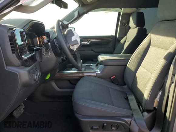 ✅ 2023 Chevrolet Silverado 1500 RST • VIN: 3GCUDEEL9PG218238 • Lot: 47062895. Wystawiony na Copart z przebiegiem 41 287 mil. Bezpłatny archiwum sprzedaży aukcyjnych z USA i szczegółowy raport historii pojazdu na DreamBid. Zdjęcie 7.