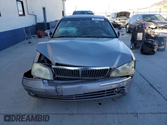 ✅ 2005 Hyundai XG • VIN: KMHFU45E15A384751 • Лот: 90651655. Опубликован ранее на Copart с пробегом Не указан. Бесплатный доступ к архиву аукционных продаж из США и подробный отчёт об истории автомобиля на DreamBid. Изображение 5.