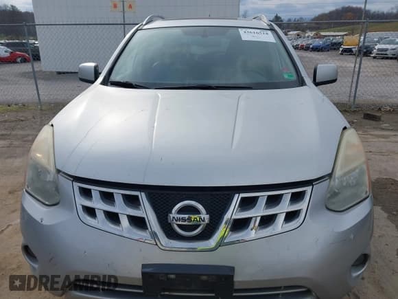 ✅ 2011 Nissan Rogue S • VIN: JN8AS5MV9BW292995 • Lot: 43616518. Listed on IAAI with 149,879 mi. Free auction sales archive from the USA and detailed vehicle history report at DreamBid. Image 6.
