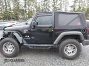 ✅ 2009 Jeep Wrangler X • VIN: 1J4FA241X9L700734 • Lot: 43549321. Wystawiony na IAAI z przebiegiem 116 632 mil. Bezpłatny archiwum sprzedaży aukcyjnych z USA i szczegółowy raport historii pojazdu na DreamBid. Zdjęcie 14.