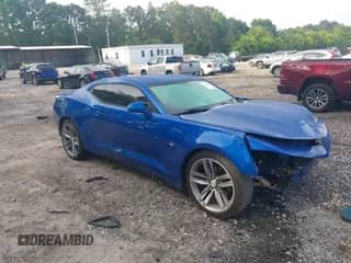 2017 Chevrolet Camaro 1LT с VIN 1G1FB1RS8H0180301, выставлен на аукционе IAAI как лот 42215544 с пробегом 124 000 миль миль и . История ставок и продаж доступна на DreamBid. Изображение 1.