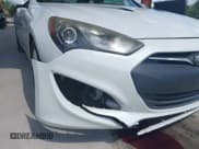 ✅ 2013 Hyundai Genesis Coupe 2.0T • VIN: KMHHT6KD8DU094586 • Lot: 43052445. Wystawiony na IAAI z przebiegiem 91 125 mil. Bezpłatny archiwum sprzedaży aukcyjnych z USA i szczegółowy raport historii pojazdu na DreamBid. Zdjęcie 6.