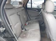 ✅ 2007 Saturn VUE V6 • VIN: 5GZCZ534X7S827371 • Lot: 42358235. Wystawiony na IAAI z przebiegiem 234 840 mil. Bezpłatny archiwum sprzedaży aukcyjnych z USA i szczegółowy raport historii pojazdu na DreamBid. Zdjęcie 8.