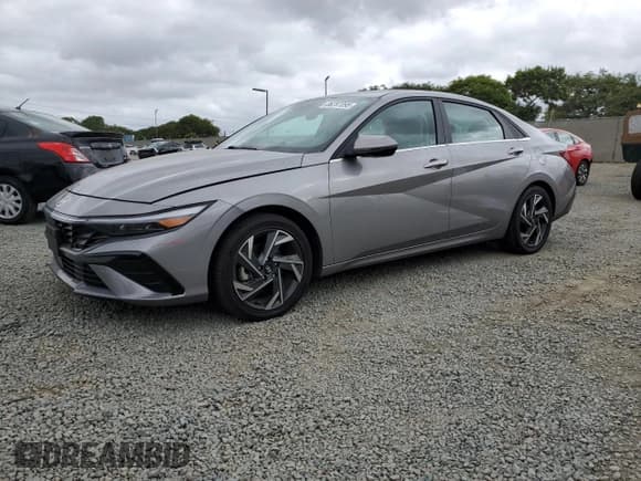 ✅ 2024 Hyundai Elantra Limited • VIN: KMHLN4DJ3RU107487 • Лот: 86287095. Опубликован ранее на Copart с пробегом 11 422 миль. Бесплатный доступ к архиву аукционных продаж из США и подробный отчёт об истории автомобиля на DreamBid. Изображение 1.