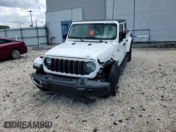 ✅ 2024 Jeep Gladiator Sport • VIN: 1C6JJTAG8RL133574 • Lot: 65717585. Wystawiony na Copart z przebiegiem 18 907 mil. Bezpłatny archiwum sprzedaży aukcyjnych z USA i szczegółowy raport historii pojazdu na DreamBid. Zdjęcie 13.