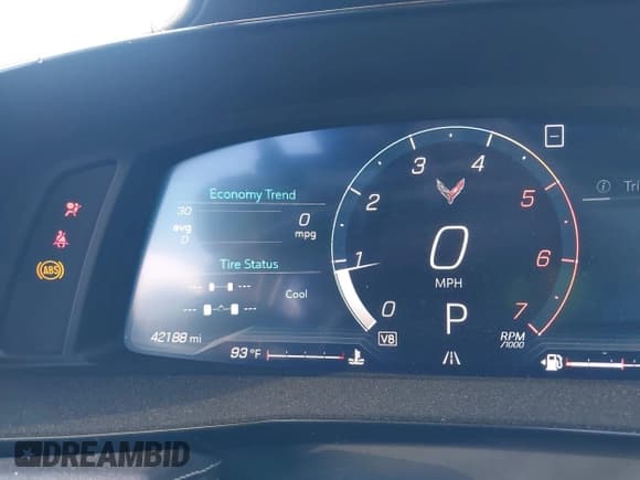 ✅ 2020 Chevrolet Corvette 2LT • VIN: 1G1Y72D49L5109791 • Lot: 43517295. Wystawiony na IAAI z przebiegiem 42 188 mil. Bezpłatny archiwum sprzedaży aukcyjnych z USA i szczegółowy raport historii pojazdu na DreamBid. Zdjęcie 7.