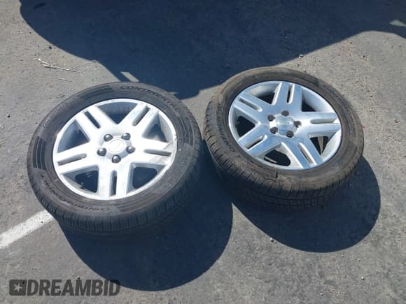 ✅ 2014 Chevrolet Impala LT • VIN: 2G1WB5E32E1138096 • Lot: 42324973. Listed on IAAI with 143,369 mi. Free auction sales archive from the USA and detailed vehicle history report at DreamBid. Image 12.