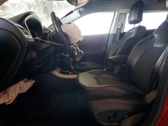 ✅ 2018 Jeep Compass Latitude • VIN: 3C4NJCBB5JT248364 • Lot: 63534945. Listed on Copart with 88,450 mi. Free auction sales archive from the USA and detailed vehicle history report at DreamBid. Image 7.