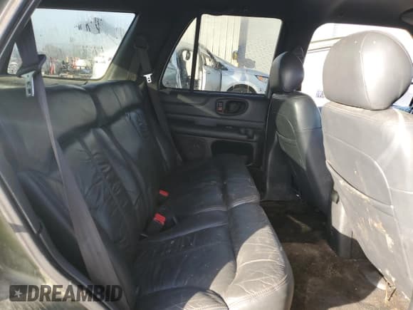 ✅ 2001 Chevrolet Blazer LT • VIN: 1GNDT13W912114106 • Lot: 88358955. Wystawiony na Copart z przebiegiem 185 349 mil. Bezpłatny archiwum sprzedaży aukcyjnych z USA i szczegółowy raport historii pojazdu na DreamBid. Zdjęcie 10.