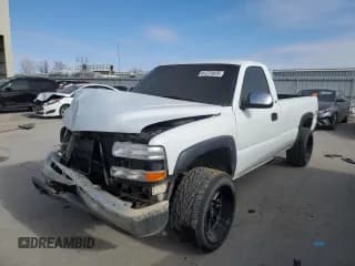 ✅ 2001 Chevrolet Silverado 2500HD LS • VIN: 1GCHK24181E207171 • Lot: 41771075. Listed on Copart with 238,225 mi. Free auction sales archive from the USA and detailed vehicle history report at DreamBid. Image 1.