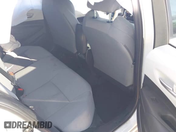 ✅ 2024 Toyota Corolla SE • VIN: 5YFS4MCE1RP182273 • Lot: 43574663. Wystawiony na IAAI z przebiegiem 41 mil. Bezpłatny archiwum sprzedaży aukcyjnych z USA i szczegółowy raport historii pojazdu na DreamBid. Zdjęcie 8.