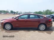 ✅ 2016 Ford Fusion S Hybrid • VIN: 3FA6P0UU7GR405548 • Лот: 42431290. Опубликован ранее на IAAI с пробегом 120 263 миль. Бесплатный доступ к архиву аукционных продаж из США и подробный отчёт об истории автомобиля на DreamBid. Изображение 14.