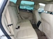 ✅ 2013 Volkswagen Touareg • VIN: WVGEG9BPXDD012733 • Lot: 91858355. Listed on Copart with 116,232 mi. Free auction sales archive from the USA and detailed vehicle history report at DreamBid. Image 11.