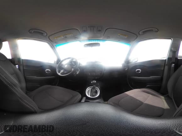 ✅ 2015 Kia Soul • VIN: KNDJN2A20F7220515 • Лот: 42469782. Опубликован ранее на IAAI с пробегом 117 697 миль. Бесплатный доступ к архиву аукционных продаж из США и подробный отчёт об истории автомобиля на DreamBid. Изображение 18.