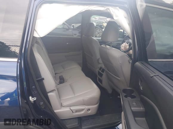 ✅ 2019 Honda Pilot EX-L • VIN: 5FNYF6H59KB035872 • Лот: 42756947. Опубликован ранее на IAAI с пробегом 65 801 миль. Бесплатный доступ к архиву аукционных продаж из США и подробный отчёт об истории автомобиля на DreamBid. Изображение 8.