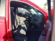 ✅ 2019 Chevrolet Silverado 1500 RST • VIN: 3GCUYEED0KG119751 • Lot: 43319772. Wystawiony na IAAI z przebiegiem 74 404 mil. Bezpłatny archiwum sprzedaży aukcyjnych z USA i szczegółowy raport historii pojazdu na DreamBid. Zdjęcie 5.