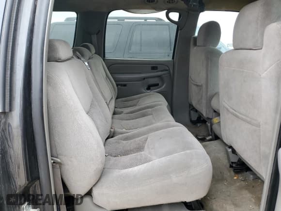 ✅ 2005 Chevrolet Suburban LT • VIN: 3GNEC16Z15G253217 • Лот: 83041624. Опубликован ранее на Copart с пробегом Не указан. Бесплатный доступ к архиву аукционных продаж из США и подробный отчёт об истории автомобиля на DreamBid. Изображение 11.