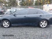 ✅ 2013 Toyota Camry SE • VIN: 4T1BF1FK3DU282702 • Lot: 43637815. Listed on IAAI with 224,808 mi. Free auction sales archive from the USA and detailed vehicle history report at DreamBid. Image 14.