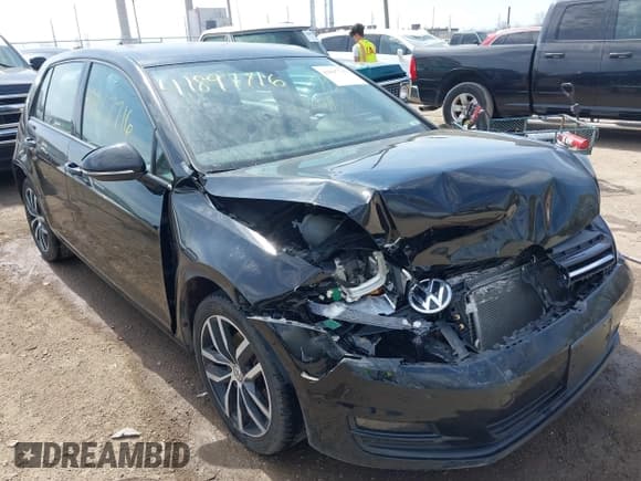 ✅ 2016 Volkswagen Golf TSI SE • VIN: 3VW217AU8GM029461 • Lot: 41897716. Wystawiony na IAAI z przebiegiem 92 794 mil. Bezpłatny archiwum sprzedaży aukcyjnych z USA i szczegółowy raport historii pojazdu na DreamBid. Zdjęcie 6.