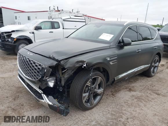 ✅ 2025 Genesis GV80 Prestige • VIN: KMUHEESC5SU239383 • Lot: 42286176. Wystawiony na IAAI z przebiegiem 8 795 mil. Bezpłatny archiwum sprzedaży aukcyjnych z USA i szczegółowy raport historii pojazdu na DreamBid. Zdjęcie 2.