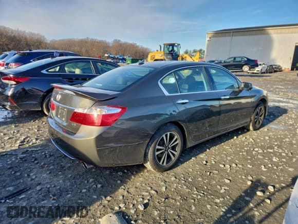 ✅ 2013 Honda Accord EX-L • VIN: 1HGCR3F86DA029764 • Лот: 94878655. Опубликован ранее на Copart с пробегом 35 387 миль. Бесплатный доступ к архиву аукционных продаж из США и подробный отчёт об истории автомобиля на DreamBid. Изображение 3.