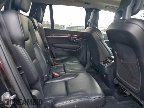 ✅ 2016 Volvo XC90 T6 Momentum • VIN: YV4A22PK7G1044547 • Lot: 95082715. Listed on Copart with 95,333 mi. Free auction sales archive from the USA and detailed vehicle history report at DreamBid. Image 11.