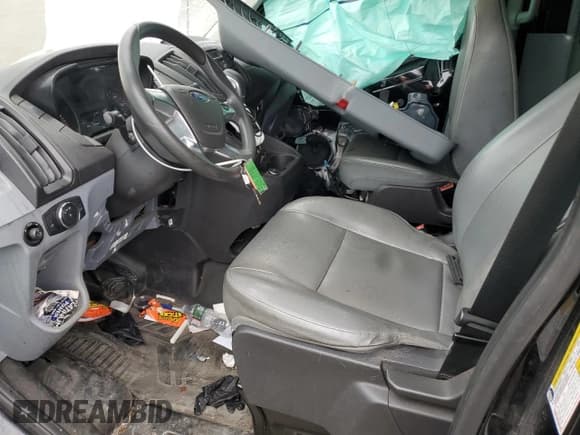 ✅ 2019 Ford Transit • VIN: 1FTYR1ZM0KKA84431 • Лот: 47592645. Опубликован ранее на Copart с пробегом 168 584 миль. Бесплатный доступ к архиву аукционных продаж из США и подробный отчёт об истории автомобиля на DreamBid. Изображение 7.