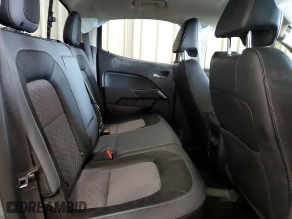 ✅ 2022 Chevrolet Colorado 2WD Z71 • VIN: 1GCGSDEN1N1180031 • Лот: 69931744. Опубликован ранее на Copart с пробегом 29 249 миль. Бесплатный доступ к архиву аукционных продаж из США и подробный отчёт об истории автомобиля на DreamBid. Изображение 11.