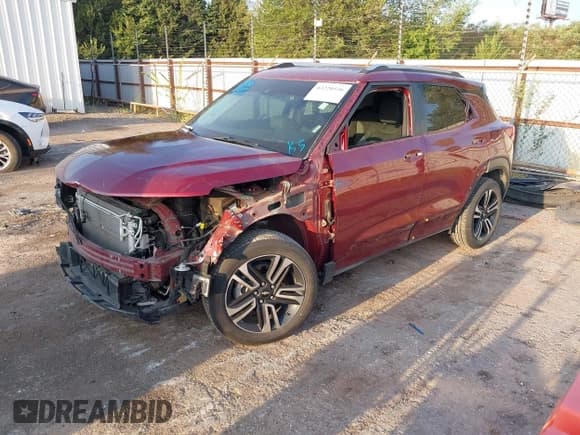 ✅ 2023 Chevrolet TrailBlazer LT • VIN: KL79MPSL0PB118427 • Лот: 43220556. Опубликован ранее на IAAI с пробегом 68 323 миль. Бесплатный доступ к архиву аукционных продаж из США и подробный отчёт об истории автомобиля на DreamBid. Изображение 2.