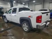 ✅ 2011 Chevrolet Silverado 1500 LTZ • VIN: 3GCUKTE25BG322364 • Lot: 96008175. Wystawiony na Copart z przebiegiem 176 457 mil. Bezpłatny archiwum sprzedaży aukcyjnych z USA i szczegółowy raport historii pojazdu na DreamBid. Zdjęcie 2.
