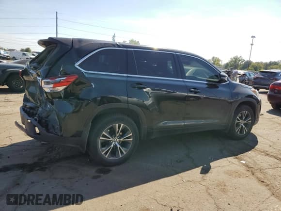 ✅ 2017 Toyota Highlander LE • VIN: 5TDBZRFHXHS398889 • Лот: 80464345. Опубликован ранее на Copart с пробегом 90 031 миль. Бесплатный доступ к архиву аукционных продаж из США и подробный отчёт об истории автомобиля на DreamBid. Изображение 3.