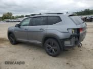 ✅ 2021 Volkswagen Atlas SE • VIN: 1V2RR2CA0MC523096 • Lot: 83924125. Listed on Copart with 100,115 mi. Free auction sales archive from the USA and detailed vehicle history report at DreamBid. Image 2.