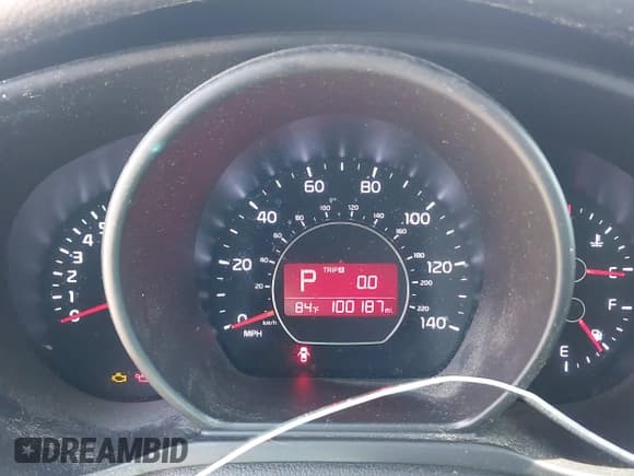 ✅ 2016 Kia Soul • VIN: KNDJN2A21G7858631 • Lot: 42829380. Listed on IAAI with 100,187 mi. Free auction sales archive from the USA and detailed vehicle history report at DreamBid. Image 7.