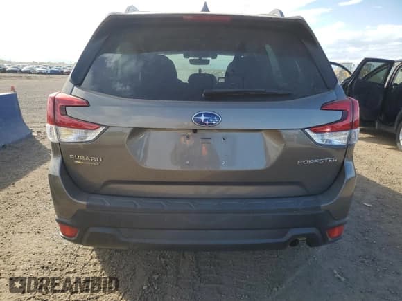 ✅ 2021 Subaru Forester Premium • VIN: JF2SKAJCXMH491915 • Lot: 84996295. Listed on Copart with 42,879 mi. Free auction sales archive from the USA and detailed vehicle history report at DreamBid. Image 6.