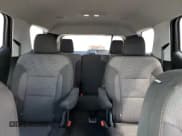 ✅ 2019 Chevrolet Traverse LT Cloth • VIN: 1GNERGKW6KJ103465 • Lot: 66083014. Wystawiony na Copart z przebiegiem 66 021 mil. Bezpłatny archiwum sprzedaży aukcyjnych z USA i szczegółowy raport historii pojazdu na DreamBid. Zdjęcie 10.