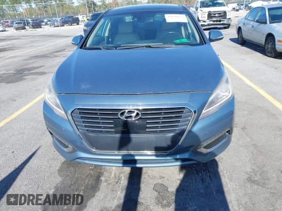 ✅ 2016 Hyundai Sonata Limited • VIN: KMHE34L16GA019435 • Лот: 43636677. Опубликован ранее на IAAI с пробегом 140 715 миль. Бесплатный доступ к архиву аукционных продаж из США и подробный отчёт об истории автомобиля на DreamBid. Изображение 12.