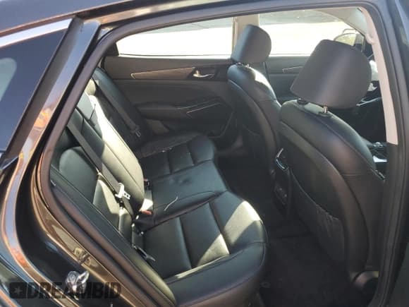 ✅ 2020 Kia Cadenza Limited • VIN: KNALC4J16L5234196 • Lot: 90893805. Wystawiony na Copart z przebiegiem 31 090 mil. Bezpłatny archiwum sprzedaży aukcyjnych z USA i szczegółowy raport historii pojazdu na DreamBid. Zdjęcie 10.