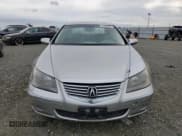 ✅ 2007 Acura RL • VIN: JH4KB16537C000674 • Лот: 43484945. Опубликован ранее на Copart с пробегом 136 500 миль. Бесплатный доступ к архиву аукционных продаж из США и подробный отчёт об истории автомобиля на DreamBid. Изображение 5.