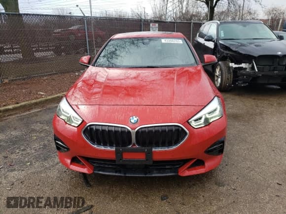 ✅ 2022 BMW 2 Series 228i xDrive • VIN: WBA73AK00N7K51850 • Lot: 43288793. Wystawiony na Copart z przebiegiem 7 940 mil. Bezpłatny archiwum sprzedaży aukcyjnych z USA i szczegółowy raport historii pojazdu na DreamBid. Zdjęcie 5.