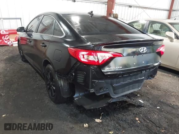 ✅ 2015 Hyundai Sonata SE • VIN: 5NPE24AF6FH017245 • Лот: 43510100. Опубликован ранее на IAAI с пробегом 144 234 миль. Бесплатный доступ к архиву аукционных продаж из США и подробный отчёт об истории автомобиля на DreamBid. Изображение 3.