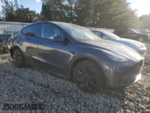 ✅ 2023 Tesla Model Y Long Range • VIN: 7SAYGDEE3PA128285 • Lot: 86510255. Wystawiony na Copart z przebiegiem 34 232 mil. Bezpłatny archiwum sprzedaży aukcyjnych z USA i szczegółowy raport historii pojazdu na DreamBid. Zdjęcie 4.