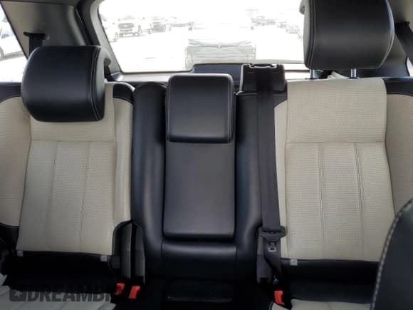 ✅ 2013 Land Rover Range Rover Sport SC Autobiography • VIN: SALSP2E41DA764394 • Лот: 71793195. Опубликован ранее на Copart с пробегом Не указан. Бесплатный доступ к архиву аукционных продаж из США и подробный отчёт об истории автомобиля на DreamBid. Изображение 10.